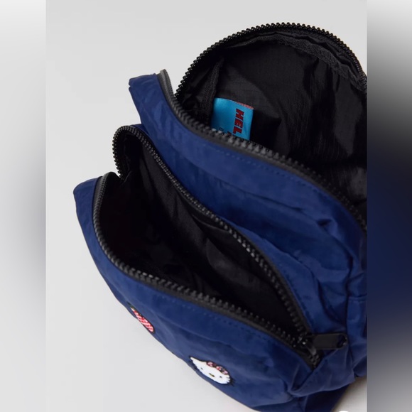 BAGGU Embroidered Hello Kitty Fancy Pack - Picture 11 of 12